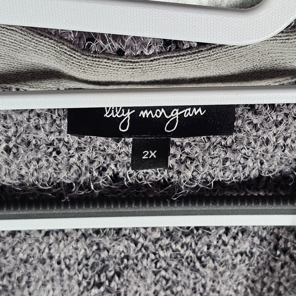 Lily Morgan Dark Grey Plaid Open Front Long Sweater Cardigan Size 2X - Picture 3 of 9